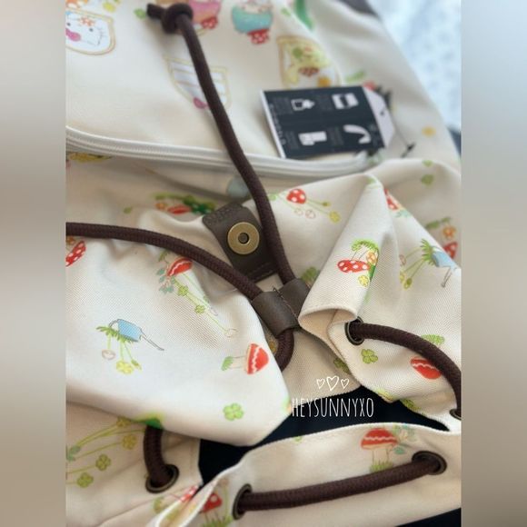 Hello Kitty And Friends Mushroom Slouch Backpack - Picture 6 of 6